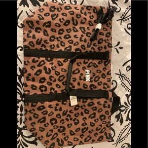 BRAND NEW VS leopard duffle/weekender bag